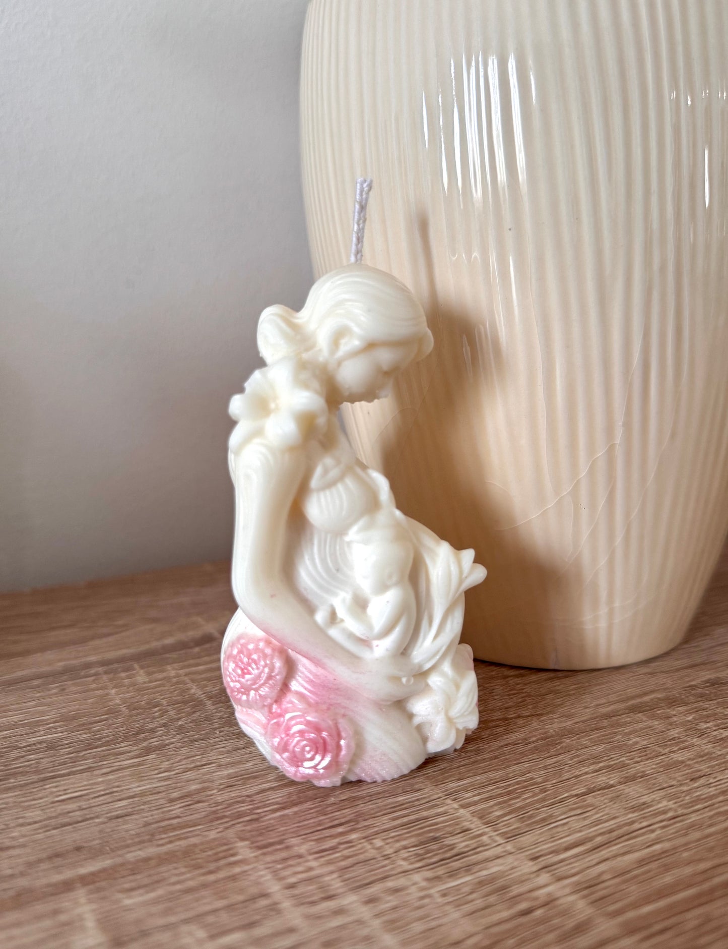 Bougie moulée « Maman et son bébé » 🩷