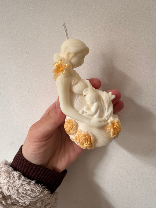 Bougie moulée « Maman et son bébé » 🩷